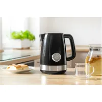Sencor SWK1798BK vízforraló 1,7 l 2150 W beépített hőmérő rozsdamentes acél fűtőlap rejtett spirál vízszint kijelző működésjelző fedélzár #3