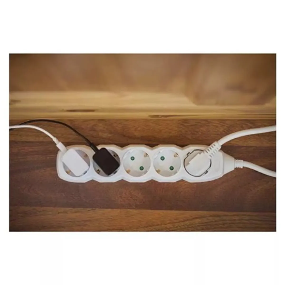 Emos P0523R Hosszabbító 3 m fehér 5 aljzatok Schuko 1,5 mm2 PVC gyerekzár #3