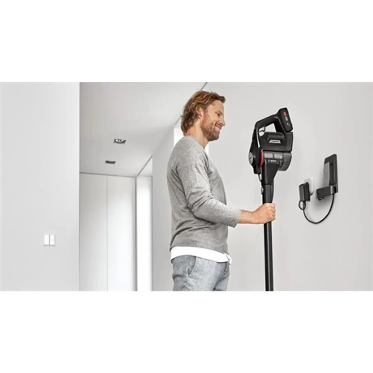 Bosch BCS8214BL Unlimited S8 vezeték nélküli porszívó 2in1 kis fej résszívó billentyűzet- és fiókszívó #3