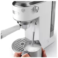 Delonghi EC890.WI Dedica Duo manuális eszpresszó kávéfőző 1,1 l, Fehér, 15 bar, My LatteArt gőzölő #2