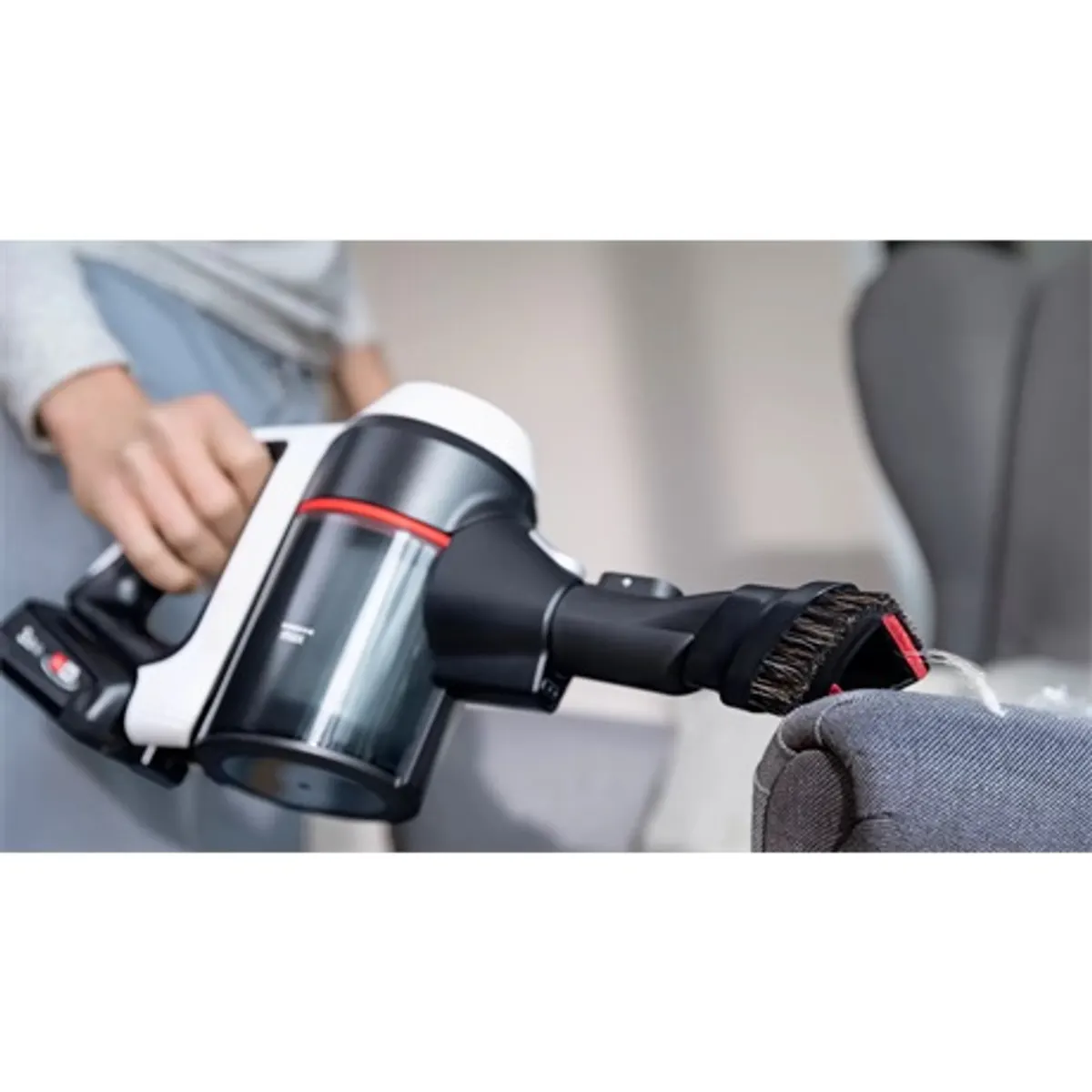 Bosch BBS711W Unlimited 7 akkumulátoros porszívó 18 V Li-Ion 3 Ah, 40 perc, AllFloor DynamicPower Brush LED, 2in1 kárpitszívó és bútorkefe #10