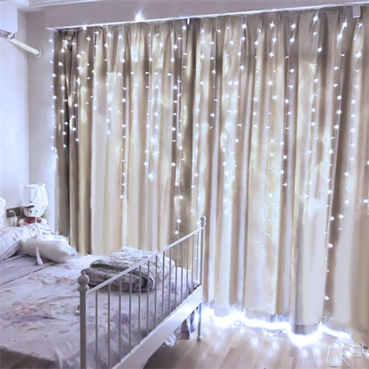 Family Decor 58902C Led fényfüggöny 2,2 m 100 LED Középfehér IP44 #1
