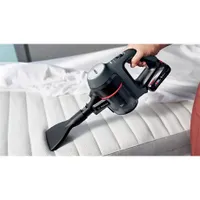 Bosch BBS712A unlimited 7 akkumulátoros porszívó 2x18v 3ah liion allfloor dynamicpower brush led 2in1 kárpitszívó és bútorkefe #2
