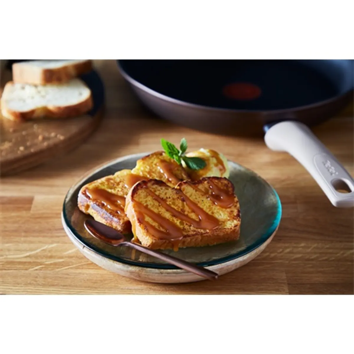 Tefal G2540453 Eco-Respect serpenyő 24 cm újrahasznosított alumínium Titanium tapadásmentes Thermo-Spot indukciós kompatibilis sütőben 175C-ig #3