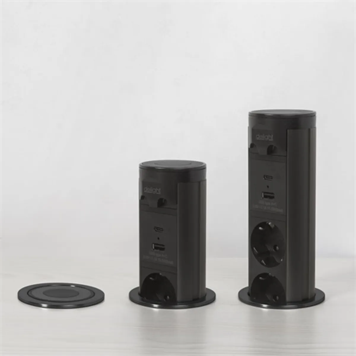 Delight 20453B motoros rejtett elosztó fém ház 3 aljzat USB-A USB-C #4