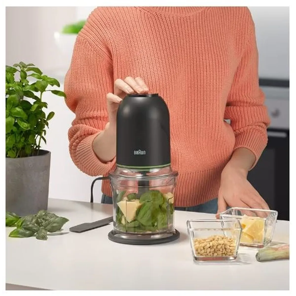 Braun CH3011BK MultiPractic3 Aprító 500 W Quadblade 0,5 L 2 sebesség jégtörő képesség #4