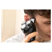 Sencor SMS 4210BK borotva 3 fej Float rendszer 60 min üzemidő Li-ion 700 mAh 90 min töltés Folyóvíz alatt mosható #9