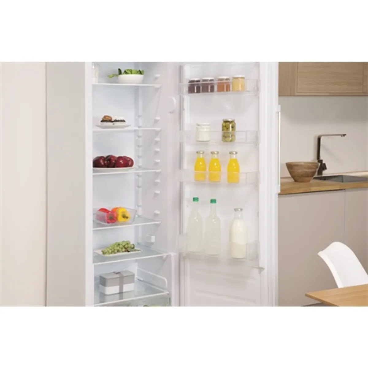 Indesit SI6 2 W Hűtőszekrény 323 L E LED világítás jobb oldali ajtónyitás fehér 1670 mm 595 mm 645 mm #3