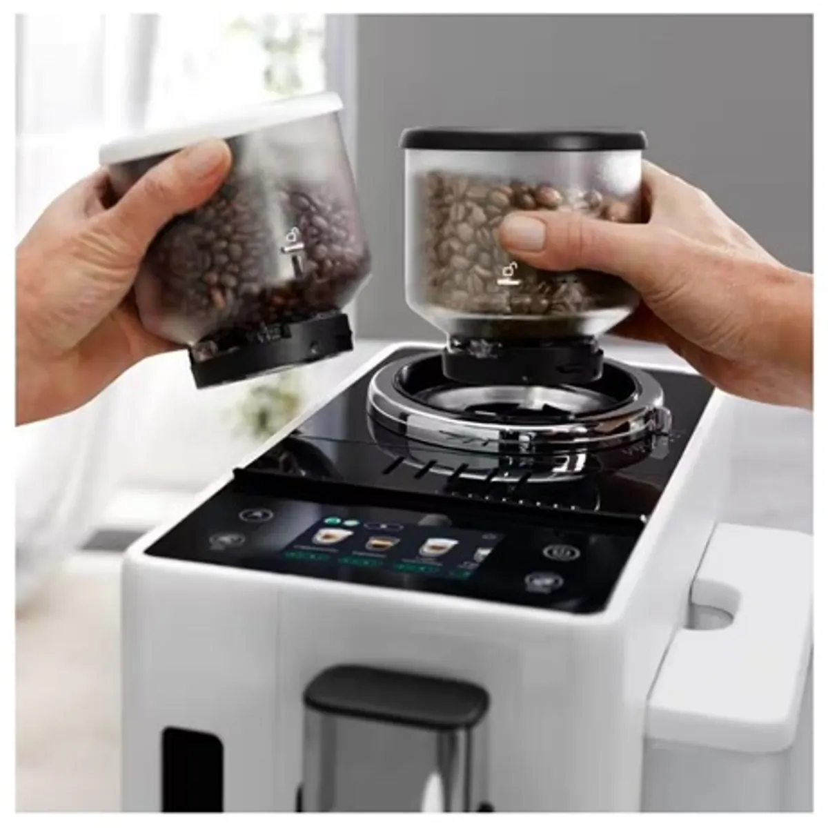 Delonghi EXAM440.55.W Rivelia automata kávéfőző LatteCrema Hot 4 felhasználói profil 3.5" TFT kijelző #3