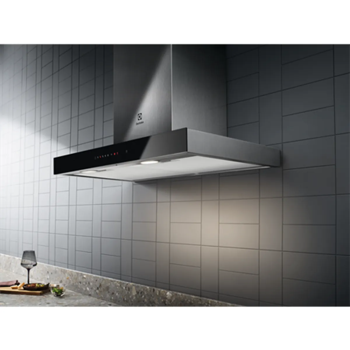 Electrolux LFT766X kürtős páraelszívó 60 cm hob2hood breeze 3-1 fokozat a energiaosztály érintővezérlés led világítás #2