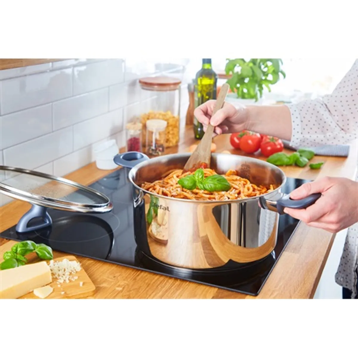 Tefal G7124645 Daily Cook nyeles lábas 24 cm 4,5 L rozsdamentes acél üvegfedő indukciós sütőben 175 C mosogatógépben mosható #4