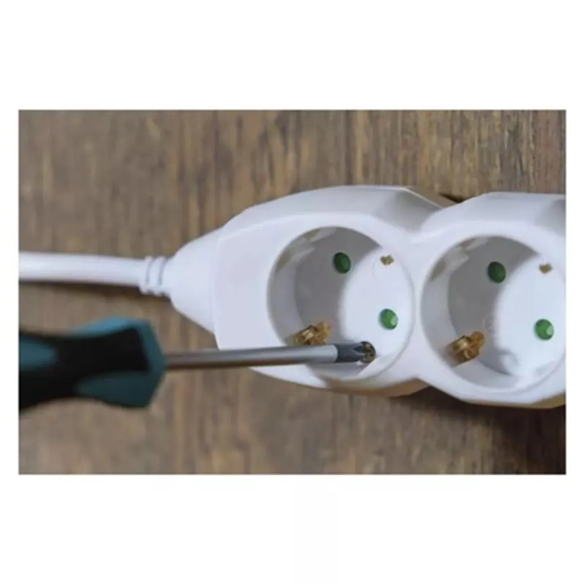 Emos P0423R hosszabbító 4 aljzat schuko 3 m fehér 1,5 mm2 PVC #5