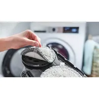 Bosch BCS71HYG1 Unlimited 7 ProHygienic Aqua 18V Li-Ion 3Ah 40 perc HEPA LED 2in1 felmosó- és szívófej #3