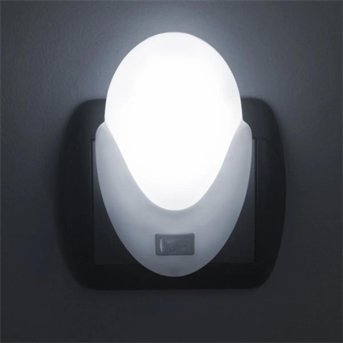 Phenom 20252 éjszakai irányfény kapcsolóval hideg fehér 1 led 1 watt #2