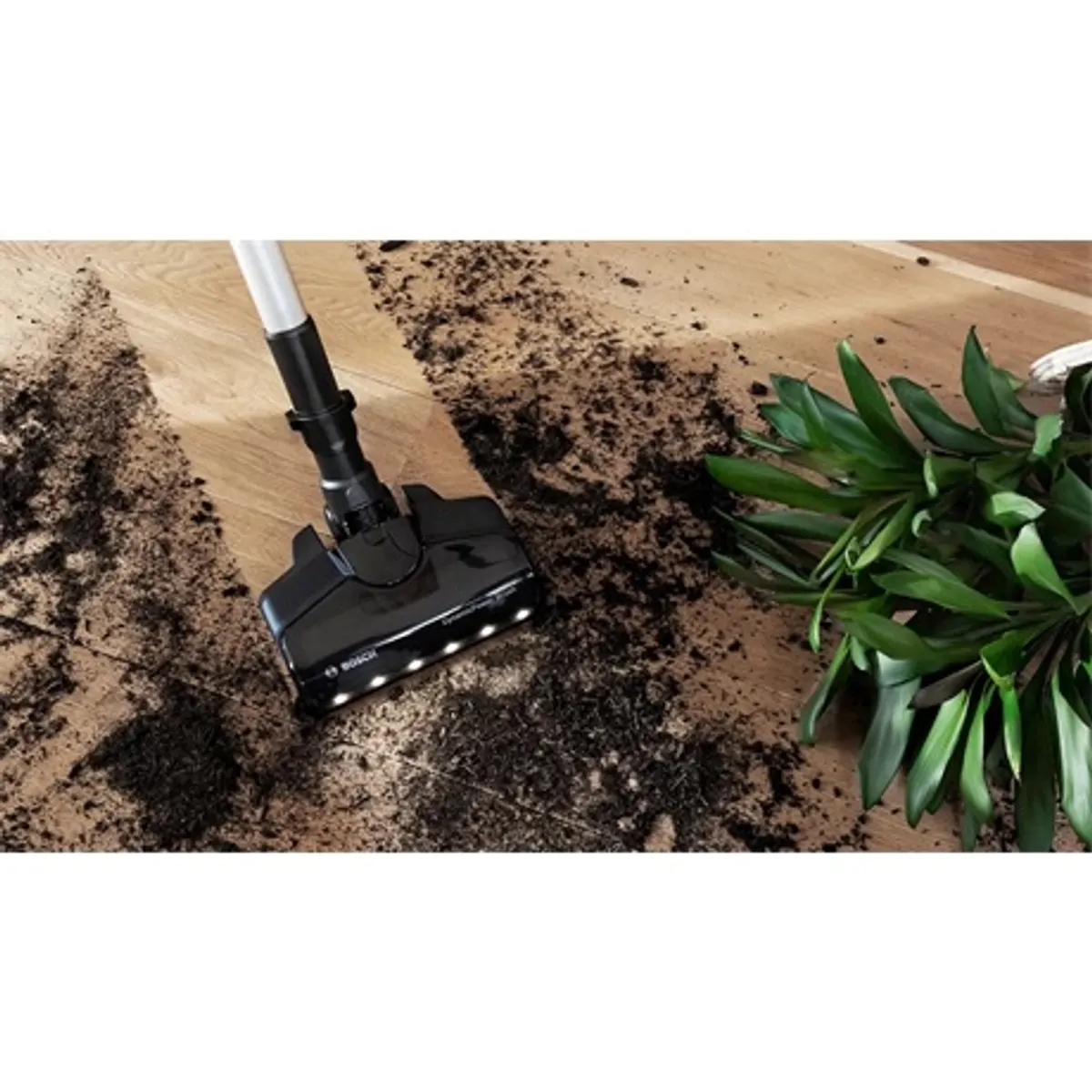 Bosch BBS712A unlimited 7 akkumulátoros porszívó 2x18v 3ah liion allfloor dynamicpower brush led 2in1 kárpitszívó és bútorkefe #4