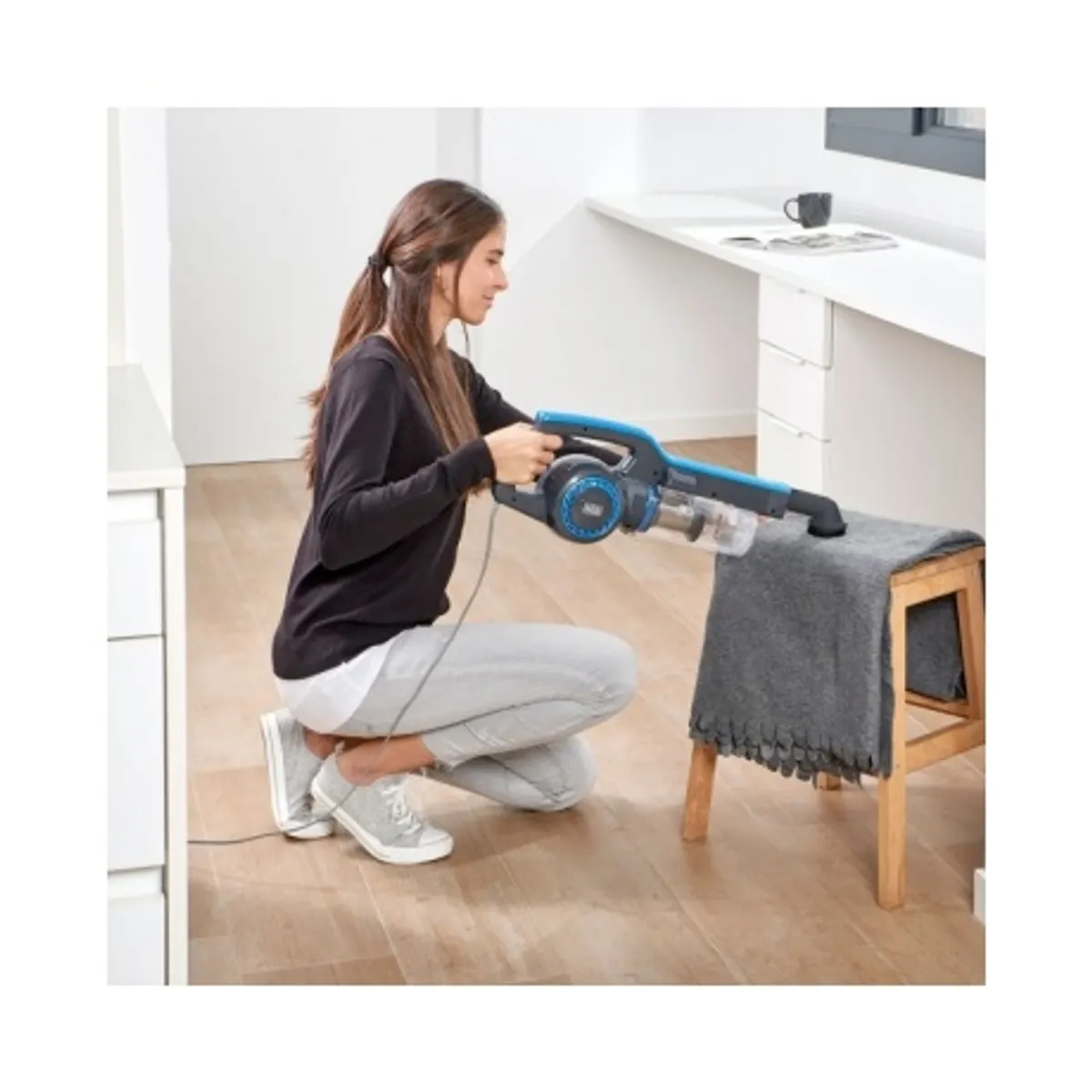 Black and Decker BXVMS600E Álló porszívó 2 az 1-ben 600 W ciklonrendszer EPA szűrő rozsdamentes acél előszűrő alumínium hosszabbítócső 6 m kábel #3