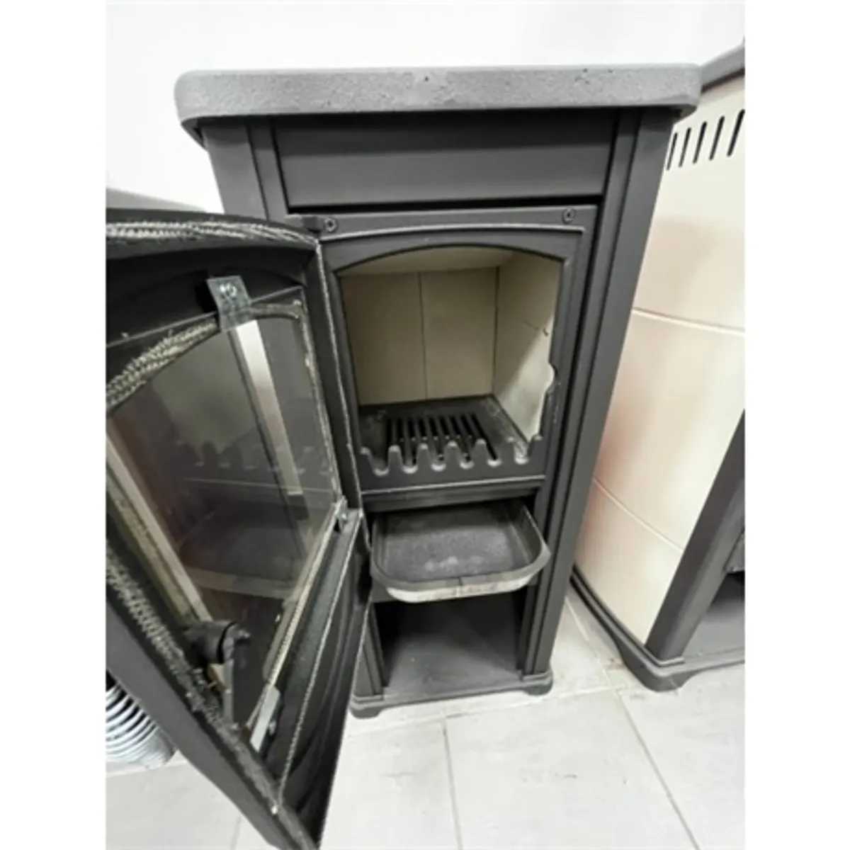 Warnex THALIA OKTA kandalló szabadonálló 3.9 kW piros 120 mm füstcső 396x850x375 mm #3