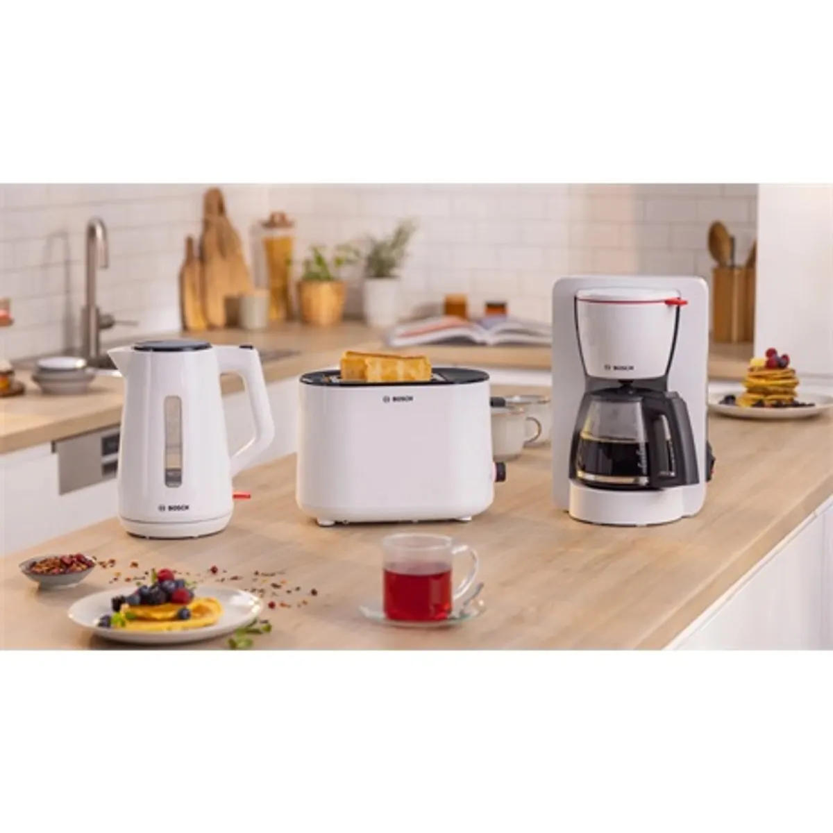Bosch TWK1M121 vízforraló 1,7 L 2400 W fehér #4